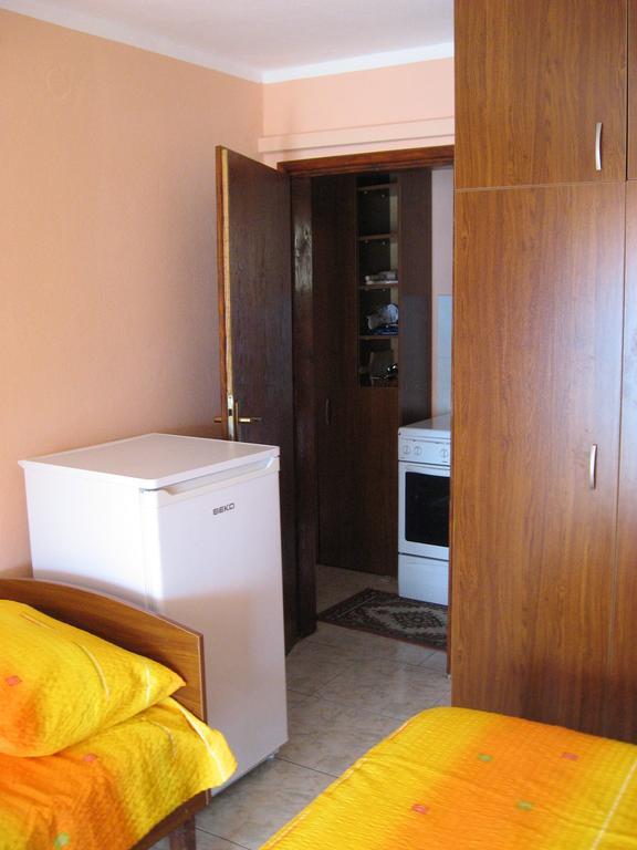 Apartments Olga Tivat Oda fotoğraf