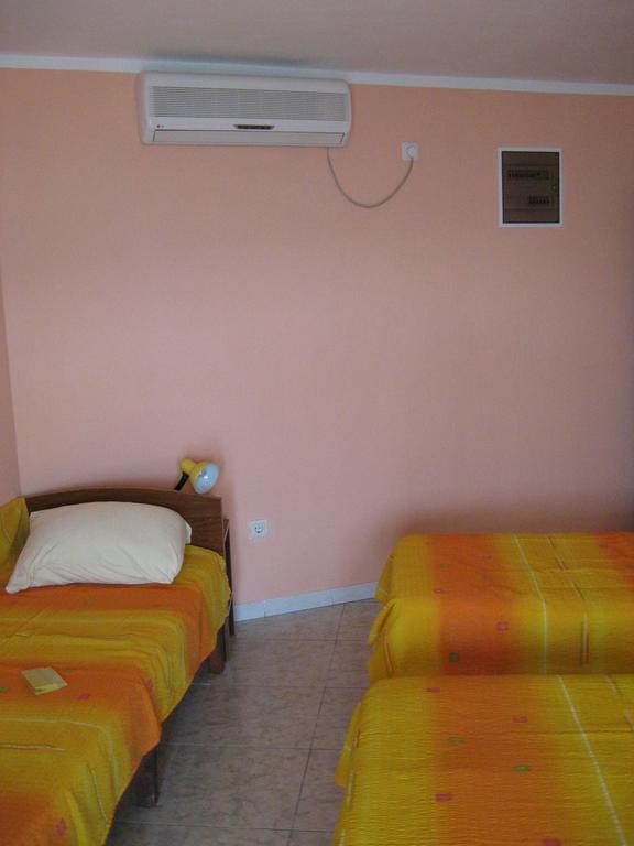 Apartments Olga Tivat Oda fotoğraf